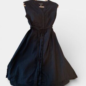 Tahari summer linen dress, sleek design.